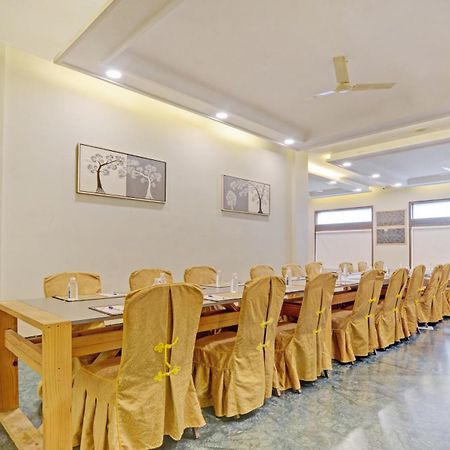 Treebo Tryst Sr House Hotel Udaipur Ngoại thất bức ảnh